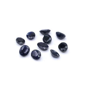 Saphirs noirs naturels non traités, ovales et en forme de poire, 5x7mm et 6x8mm, taille facettée calibrée, hauteur 8mm - Product Image 4