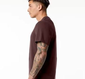 Camiseta de Hombre 100% Algodón de la Mejor Calidad, Nuevo Diseño Moderno y Ajustado, Precio de Fábrica a 250 GSM - Product Image 2