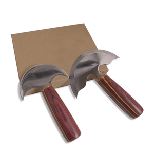 Couteau à cuir réutilisable avec poignée en bois pour usage vétérinaire sur les grands animaux, logo personnalisé, couteau rond en cuir - Product Image 1