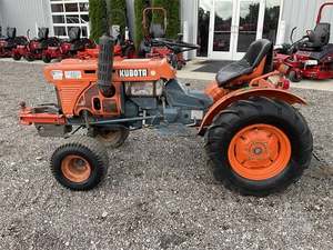 อะไหล่หลักสำหรับรถแทรกเตอร์ล้อ Kubota B7100 เครื่องยนต์ 35 แรงม้า ชุดเกียร์ ปั๊ม สำหรับใช้งานในฟาร์ม - Product Image 5