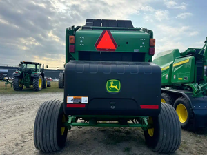 New John Dear 450M Presse à balles carrées Équipement agricole automatique avec composants du noyau du moteur - Product Image 5