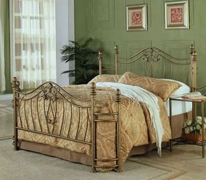 Cadre de lit en laiton de style royal, idéal pour la décoration intérieure de chambre à coucher d'inspiration historique, avec un attrait luxueux, design de qualité supérieure - Product Image 3