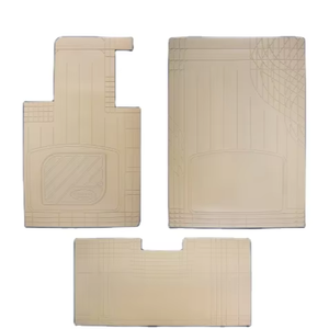 Vente en gros d'usine de revêtement de sol en PVC imperméable à l'eau Garniture pour automobile à ajustement universel Accessoires de voiture Tapis de voiture KATA Fabricant du Vietnam - Product Image 1