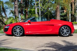 LISTO PARA ENVIAR USADO LHD/RHD 2012 AUDI R8 V10 SPYDER - Product Image 3