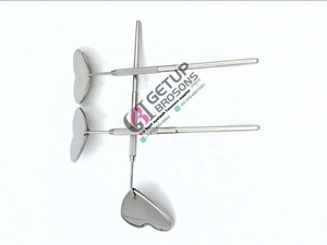Miroir cosmétique de poche éclairé professionnel, finition argentée, cadre en acier inoxydable - Product Image 2