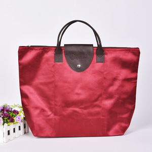 Sac fourre-tout pliable en nylon 600D avec logo personnalisé, en tissu Oxford épais, cadeau promotionnel en gros - Product Image 1