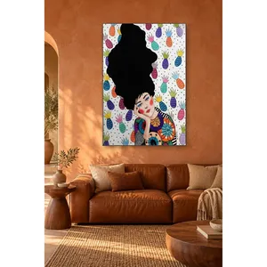 Fida, femme avec la main sur le côté de la joue, sur fond à motif d'ananas, impression sur toile - Product Image 1