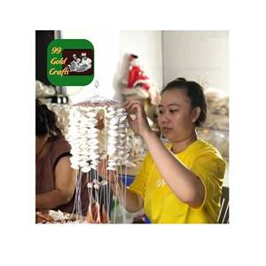 กระดิ่งลมเปลือกหอยทำมือจากเปลือกหอยธรรมชาติสำหรับตกแต่งบ้านริมทะเล สวน ระเบียง และลานบ้าน - Product Image 2