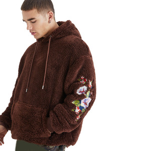 Sudadera con capucha de tela de mohair de Color Lila personalizada para hombre con bolsillo frontal y cuernos en la capucha para hombre, Sudadera con capucha de lana Sherpa - Product Image 6