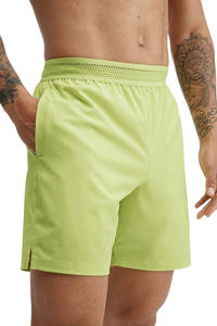 Shorts de sport pour hommes en velours côtelé de qualité supérieure, très demandés, avec logo personnalisé, séchage rapide, respirants, service OEM, fabriqués au Pakistan - Product Image 4