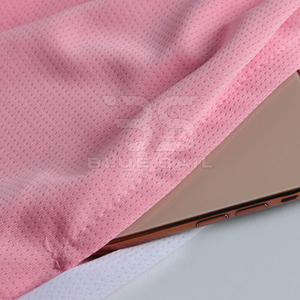 Ensemble d'uniformes de basket-ball personnalisés Tissu de haute qualité avec logo personnalisé et numéro d'équipe Uniforme de basket-ball à séchage rapide - Product Image 3