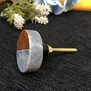 Perillas de mármol de metal Accesorio de herrajes de cocina para el hogar interior para cajones Armarios para hoteles Made India - Product Image 3