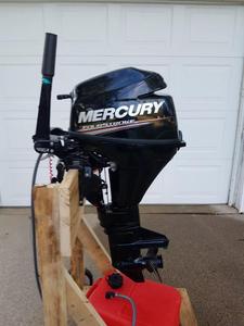 Moteur hors-bord d'occasion 2014 Me + rcu-ry 8hp 4 Stroke 15 Shaft avec réservoir - Product Image 3