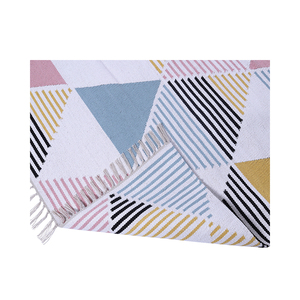 Ensemble de tapis en coton brodé à la mode doux et lisse pour chambre à coucher et salon utilisation de prière disponible au prix de gros - Product Image 5