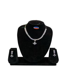 Ensemble de bijoux ad finition argentée pour femmes et filles pour la mariée fiançailles et tenue de fête idéal pour les mariages et les fêtes - Product Image 5