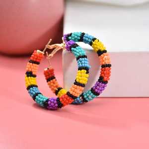 Boucles d'oreilles uniques pour filles, faites à la main, légères, de forme ronde, avec des perles brodées de fleurs, pour les fêtes ethniques - Product Image 5