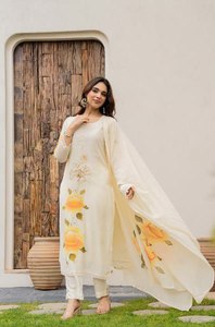 Summer Winter Party Comfort Georgette Silk Fabric Flower Printed Straight Cut Border <b>Kurti</b> & Pent Dupatta Set Wholesale - Product Image 2