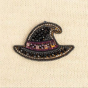 Vente en gros de porte-bonheur artisanaux gravés sur des perles en os au design tribal pour la fabrication de bijoux et le bricolage - Product Image 3