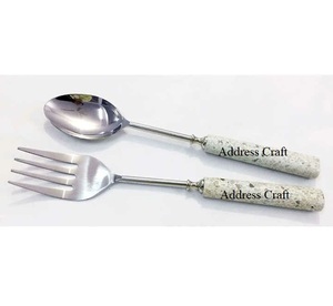 Outils de service à salade en acier inoxydable poli miroir de qualité supérieure avec poignée en résine colorée ustensiles de cuisine à un prix abordable - Product Image 6