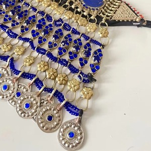 Collar Geométrico de Diamantes Tribales Culturales Afganos Hecho a Mano, Accesorio de Moda Étnico Vintage para Mujer, Eventos Tradicionales, Fiesta - Product Image 2