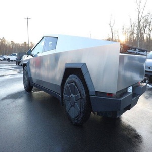 Tesla Cybertruck Cyberbeast 2024 en parfait état - Product Image 2