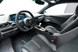 ใช้งานได้ค่อนข้างดี2024ดอกบัวเอมิร่า V6คู่มือฉบับพิมพ์ครั้งแรก - Product Image 4