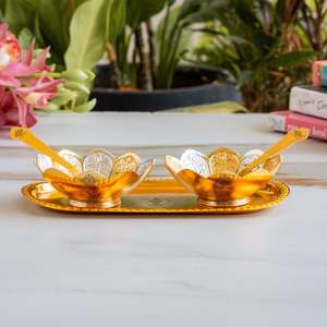 Juego de 2 Tazones Plateados con Diseño de Loto, 2 Cucharas y 1 Bandeja, Decoración Festiva para Mesa en Diwali, Año Nuevo y Otros Eventos - Product Image 2