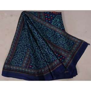 ผ้าส่าหรีผ้าไหมลายดอกวินเทจ5หลาสำหรับกระโปรงยิปซีงานตัดเย็บสไตล์อินเดียและงานฝีมือทำมือสำหรับฤดูใบไม้ร่วง - Product Image 5