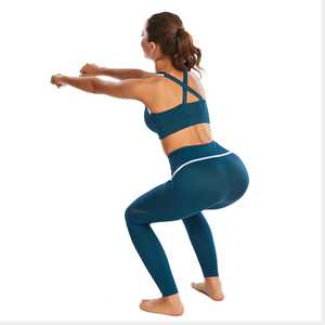 Nuevo diseño, logotipo personalizado, conjunto de Yoga para mujer, conjunto de Yoga de secado rápido para mujer, transpirable, duradero para mujer - Product Image 6