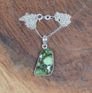 Pendentif en turquoise cuivrée verte, collier en argent sterling 925 fait main avec pierres précieuses, bijou classique élégant pour femmes et enfants, cadeau - Product Image 1