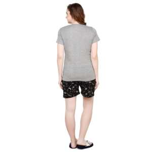 Ensemble short et haut décontracté pour femme Evolve, col rond, imprimé galaxie, gris ricin et noir, en tissu doux - Product Image 2