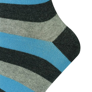 Latest Design Cotton Socks for Adults Long Length Wholesale Price Sports Training / Yoga Wear Socks - Product Image 4
