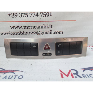 Pulsantiera Chiusura Porta Mercedes Classe C Berlina W203 A2038707110 (00>04) - Product Image 1