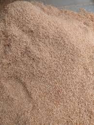 Copeaux de bois de pin de déchets agricoles de haute qualité lavés par triple pour la literie animale - Product Image 6