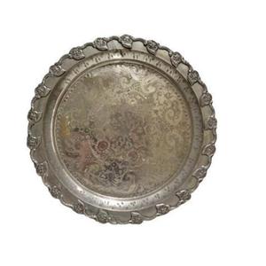 Bandeja de servicio de latón y metal de diseño premium antiguo con detalles ornamentados, forma y tamaño personalizados, use la bandeja de servicio al mejor precio - Product Image 3