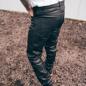 กางเกงหนังสำหรับผู้ชายกางเกงหนังดีไซน์ไม่เหมือนใครพร้อมโลโก้ตามสั่ง - Product Image 5