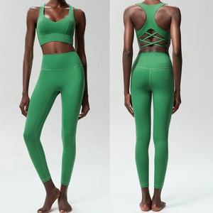 Top qualité respirant femmes Gym survêtement nouveau décontracté plaine entraînement Yoga ensemble personnaliser Design élégant 2 pièces ensemble - Product Image 5