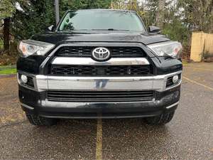 À vendre : Toyota AS4 Runner 2021 d'occasion haut de gamme, toutes options, automatique/caméra de recul, sièges en cuir, conduite à gauche, 4L, japonais - Product Image 4