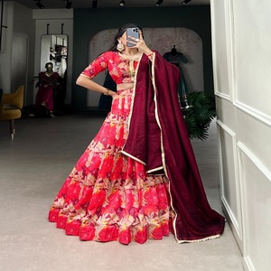 Dernière tenue de créateur à feuilles persistantes en soie Tussar de qualité supérieure Lehenga Choli & Dupatta avec fabricant de travaux imprimés de l'Inde - Product Image 1