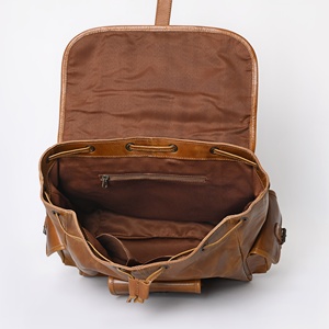 Mochila de cuero de lujo Bolsas personalizadas Mochila vintage de gran capacidad Viaje al aire libre Propósito escolar con múltiples bolsillos Correas - Product Image 6