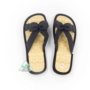 Pantoufle en jonc de mer pleine grandeur de haute qualité avec cannelle exportée pour le marché mondial expédition rapide numéro de modèle DCQ-49 - Product Image 2