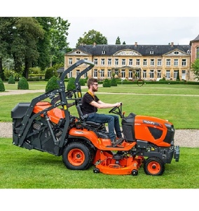 Tondeuse à gazon professionnelle Kubota G261 de qualité supérieure pour l'aménagement paysager, les parcs, les jardins et les espaces extérieurs - Product Image 2