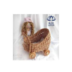 Poupée Vietnam en rotin écologique - Product Image 2