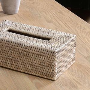 Cubierta rectangular para caja de pañuelos Acabado natural lavado Hecho de mimbre tejido a mano Tejido ajustado para un acabado resistente - Product Image 3