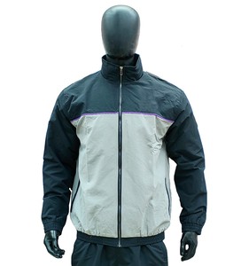 Nouveauté 2025 Nouvelle conception Veste de pluie imperméable Veste coupe-vent Haute qualité Hommes Sport Veste coupe-vent Respirante - Product Image 1