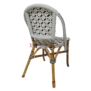 Chaise en rotin naturel et synthétique de qualité supérieure pour l'extérieur, idéale pour patio, jardin, complexe hôtelier, café et ensemble de salle à manger d'hôtel - Vente en gros - Product Image 3