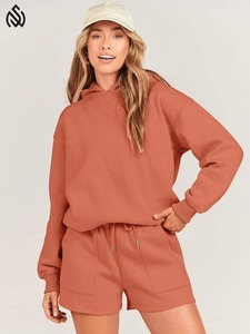 ชุดออกกำลังกายกางเกงขาสั้นสองชิ้นสีพื้นโลโก้และกางเกงขาสั้นออกแบบโลโก้ได้ตามต้องการสำหรับฤดูร้อน - Product Image 2