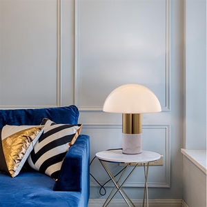 Lampe de table de chevet décorative pour la maison, lampe de table en fer métallique de qualité créative, lampe de table décorative classique - Product Image 2