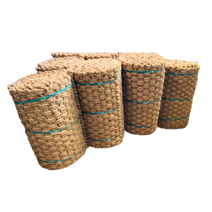 Vente chaude PALM MAT / COIR BLANKET Tapis de paume vietnamien: idéal pour les chemins de revêtement de sol dans les parcs et les parkings - Product Image 1