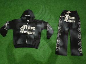 ชุดเซ็ตเสื้อฮู้ดดี้ทรงบ็อกซี่ปักลายสไตล์ยูนิเซ็กซ์ ล้างสีแบบแอซิดวอช พร้อมกางเกงวอร์มเทอร์รี่ ดีไซน์ลำลอง - Product Image 2